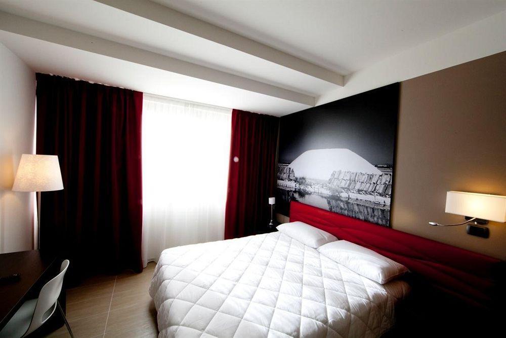 Casa Vacanze Fardella Centrale Trapani Dış mekan fotoğraf