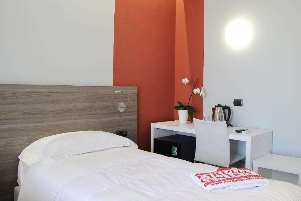 Casa Vacanze Fardella Centrale Trapani Oda fotoğraf